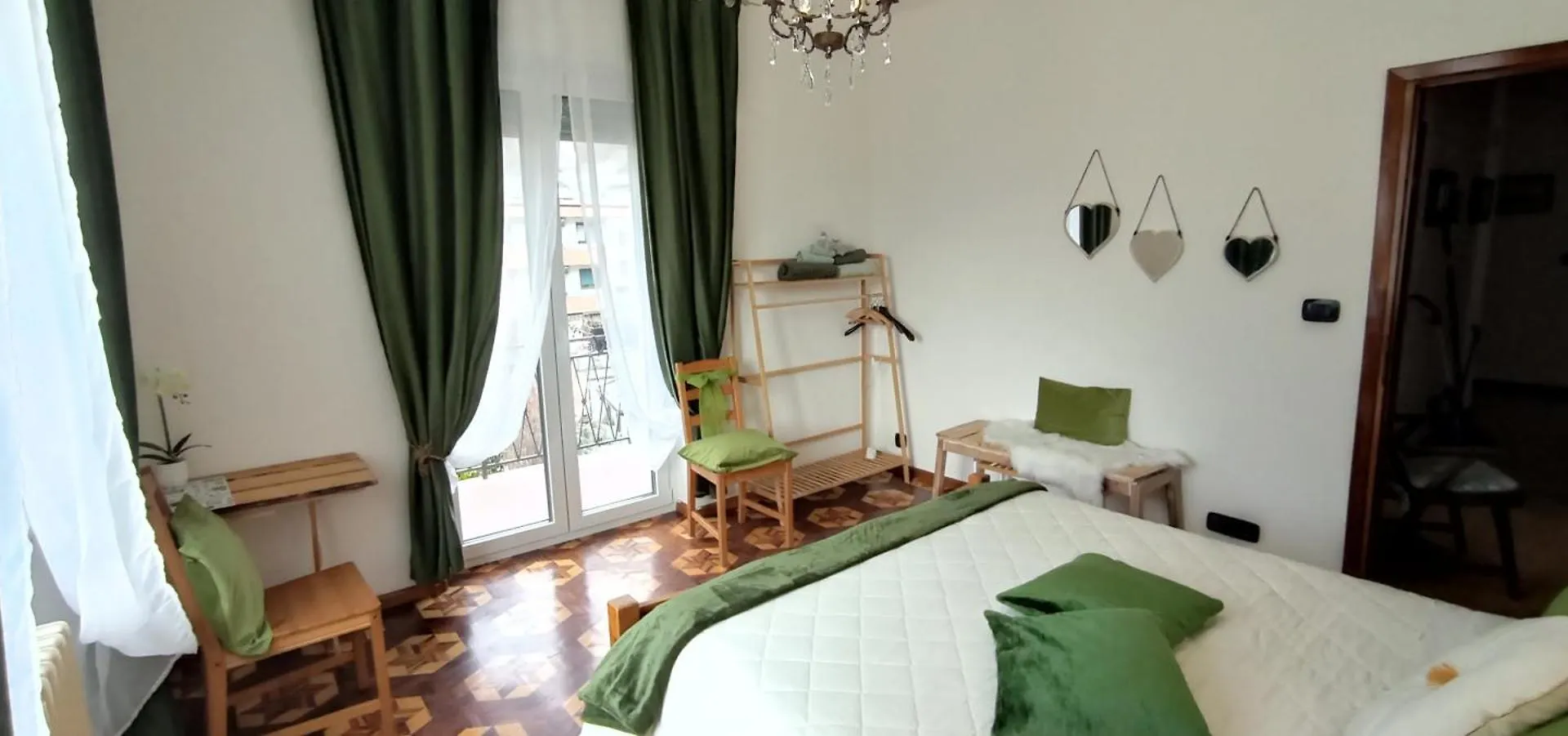 Tirano Express Apartments 2P Privat bolig