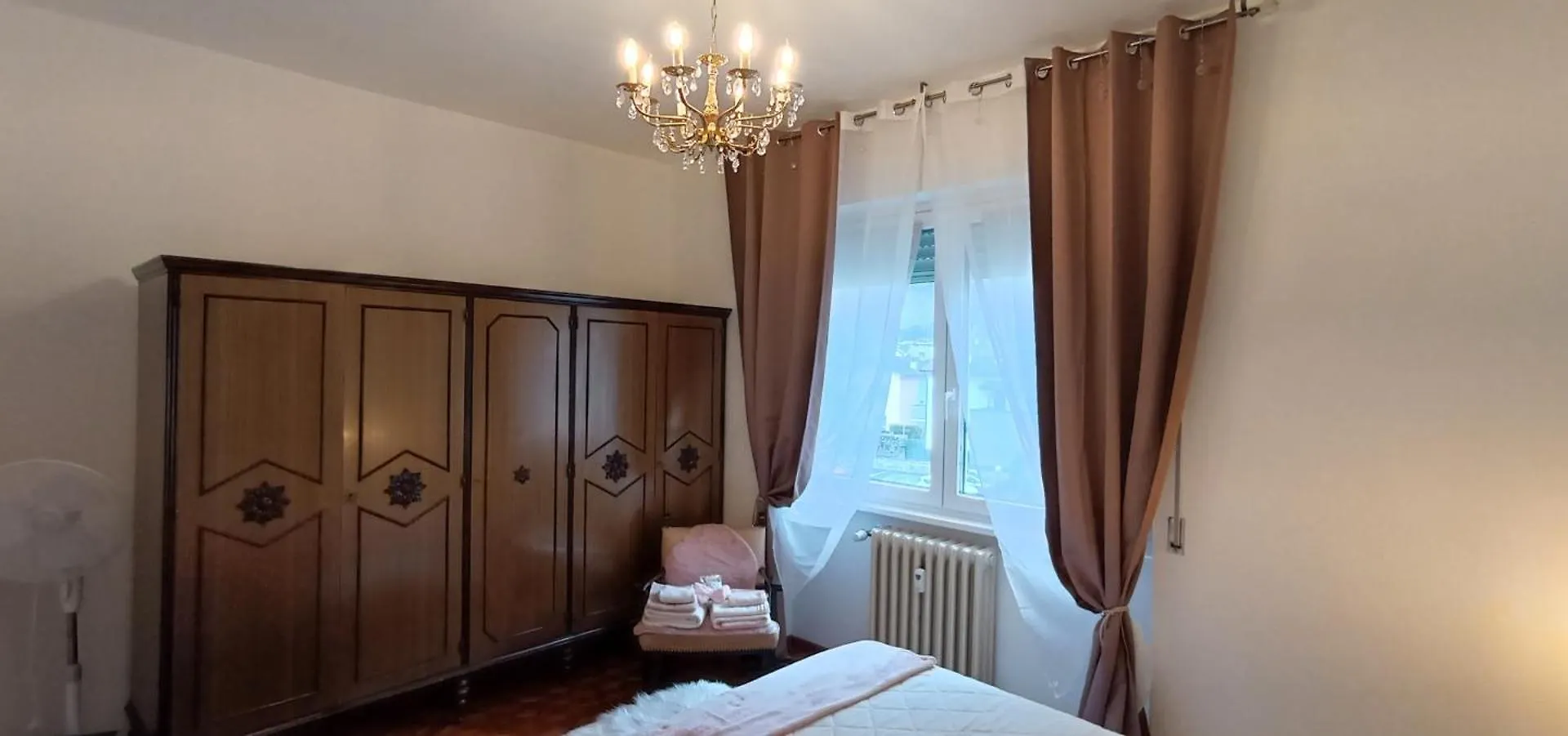 Tirano Express Apartments 2P