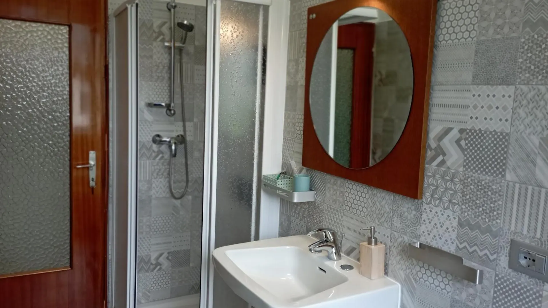 Privat bolig Tirano Express Apartments 2P